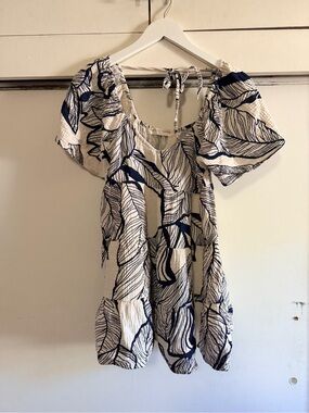 Stitch & Feather Women's Cream and Navy Leaf-Print Puff Sleeve Dress Size S
